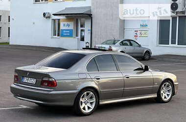 Седан BMW 5 Series 2002 в Ровно