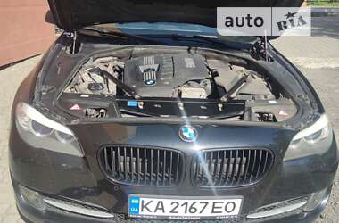 Седан BMW 5 Series 2010 в Вараше