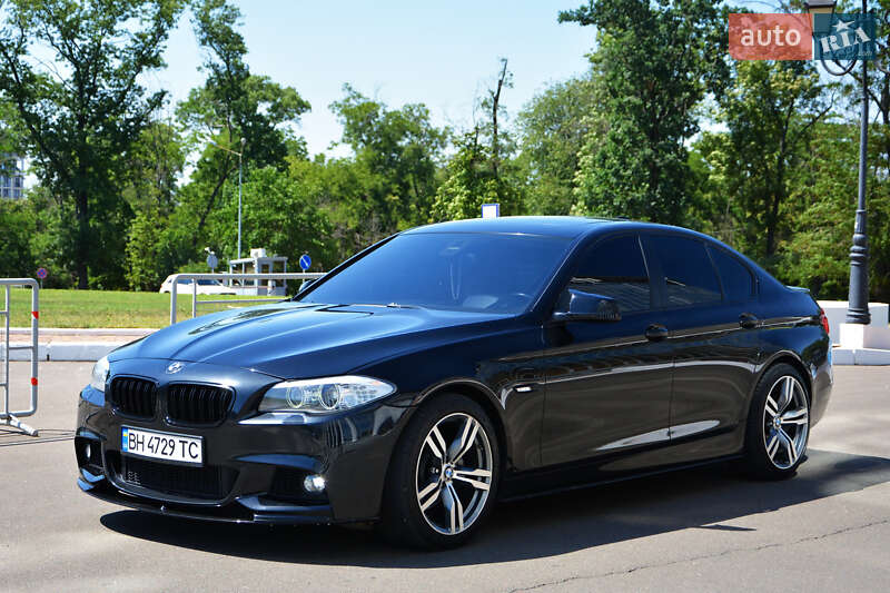BMW 5 Series 2012