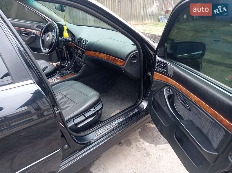 Седан BMW 5 Series 2001 в Карловке фото 15 Седан BMW 5 Series 2001 в Карловке