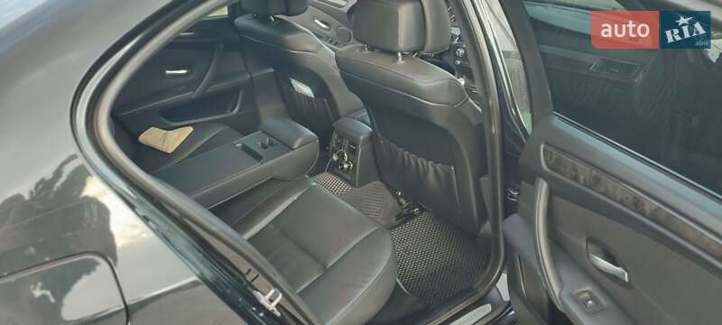 Седан BMW 5 Series 2009 в Раздельной
