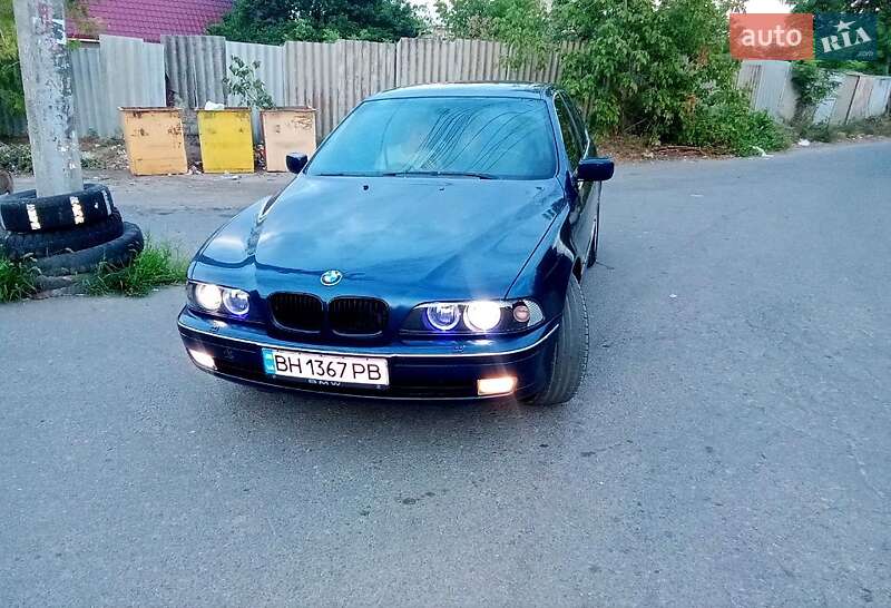 Седан BMW 5 Series 1998 в Одессе