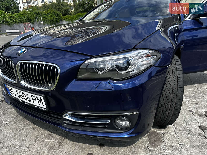 Седан BMW 5 Series 2015 в Львові