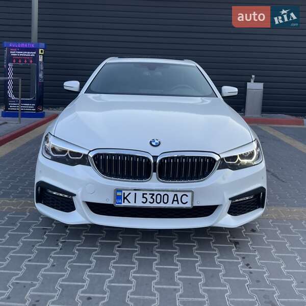 Седан BMW 5 Series 2017 в Киеве
