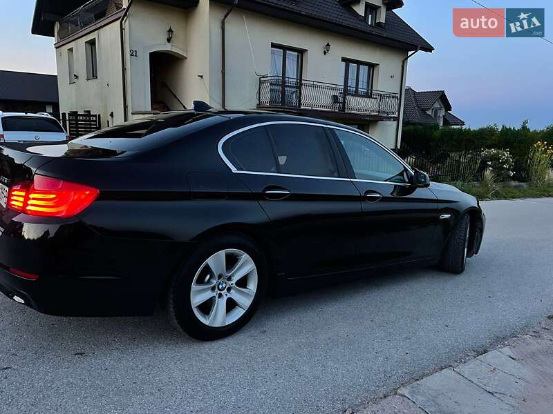 Седан BMW 5 Series 2010 в Миколаєві