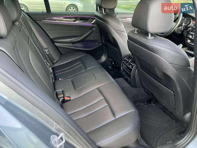 Седан BMW 5 Series 2017 в Киеве фото 14 Седан BMW 5 Series 2017 в Киеве