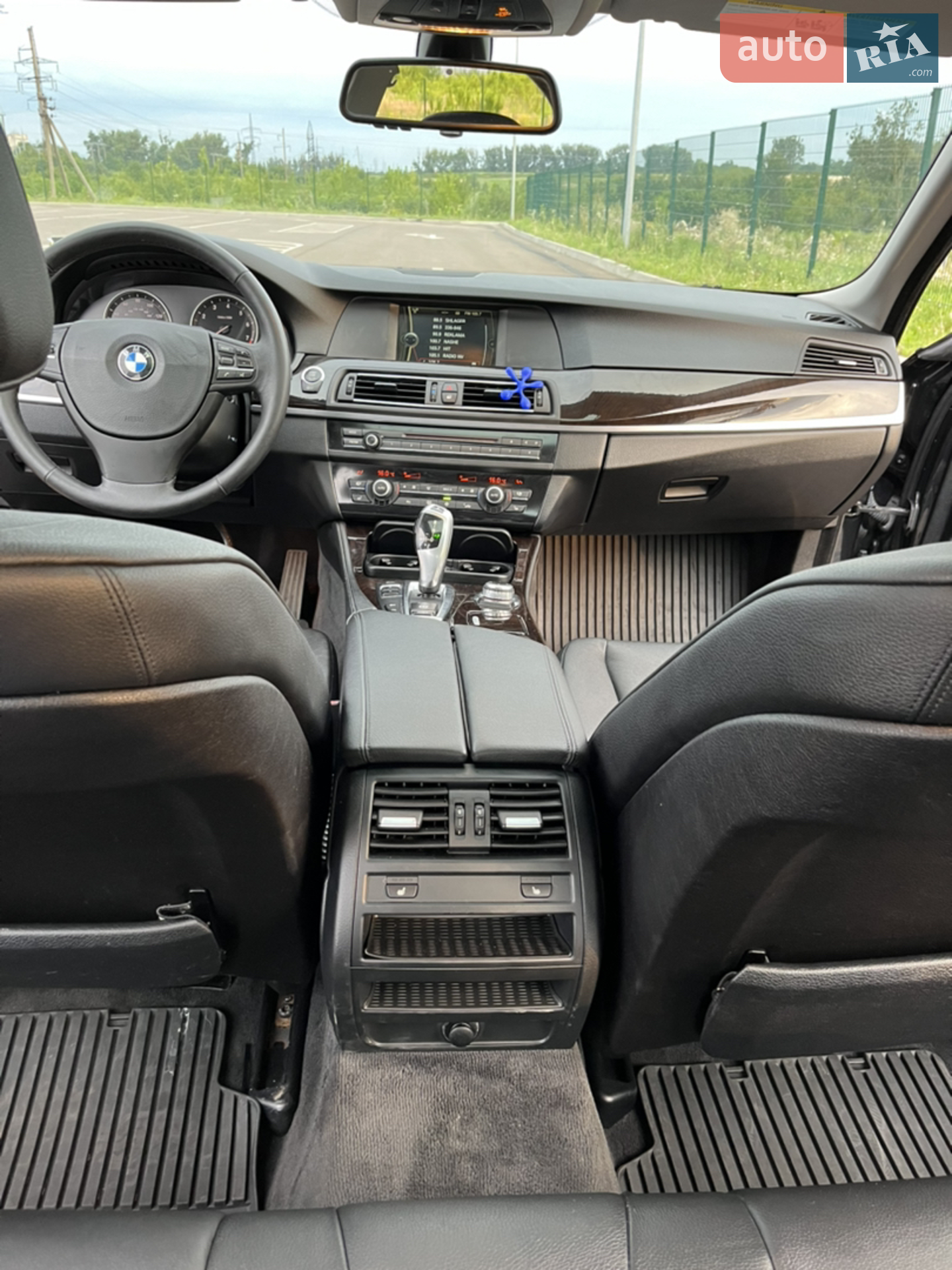 2012 BMW 5er - мініатюра 10