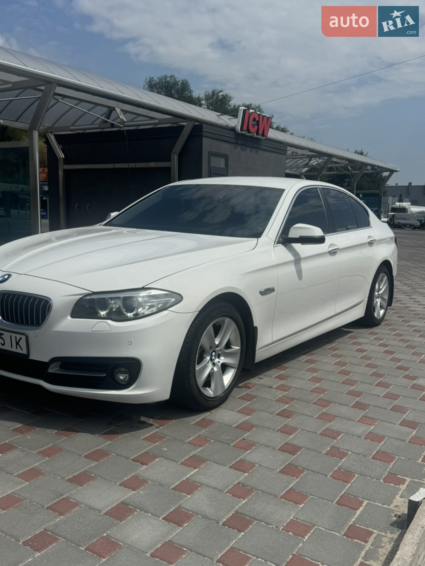 2016 BMW 5er - мініатюра 2