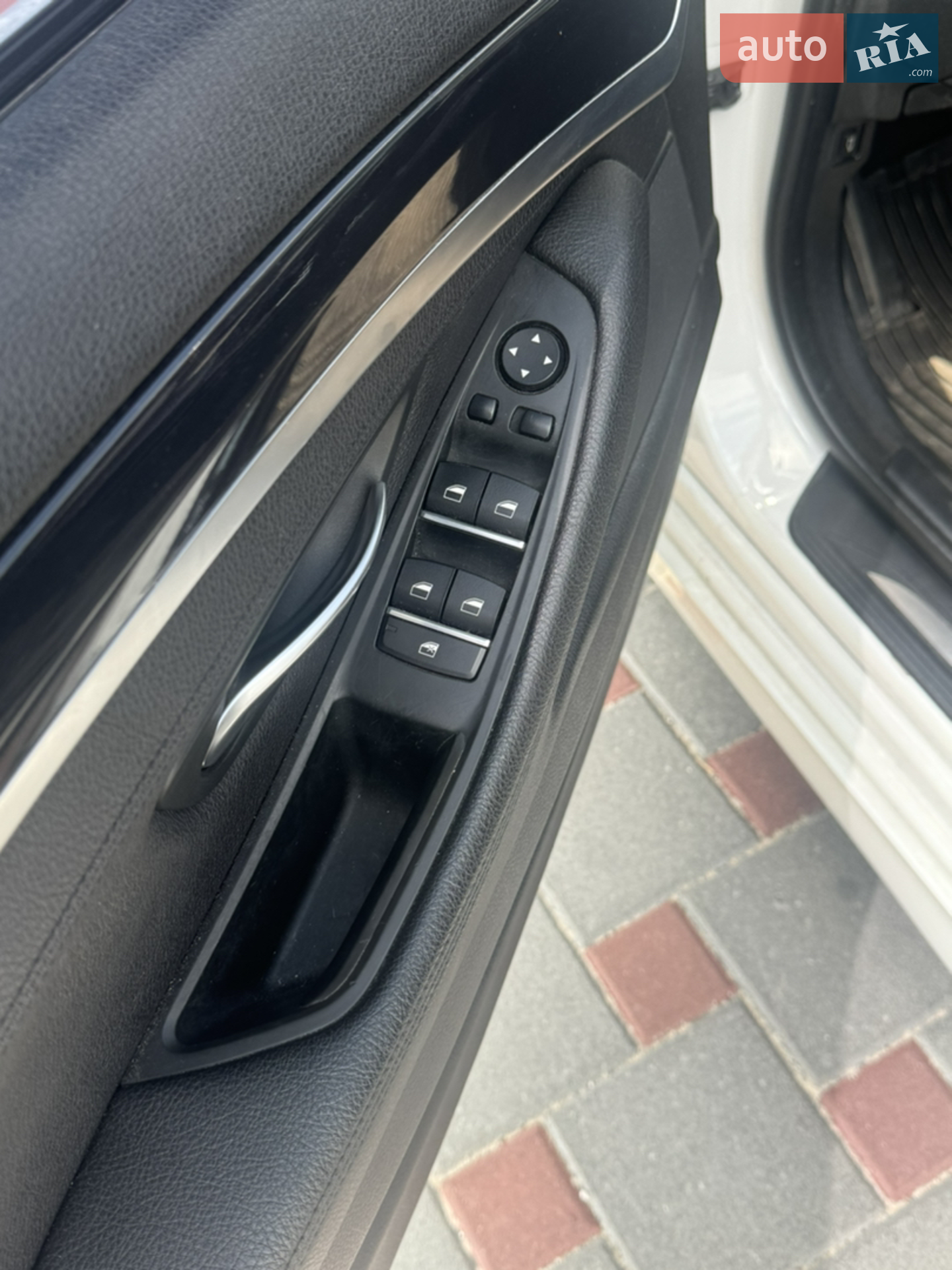 2016 BMW 5er - мініатюра 14