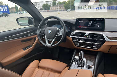 Седан BMW 5 Series 2022 в Тернополе