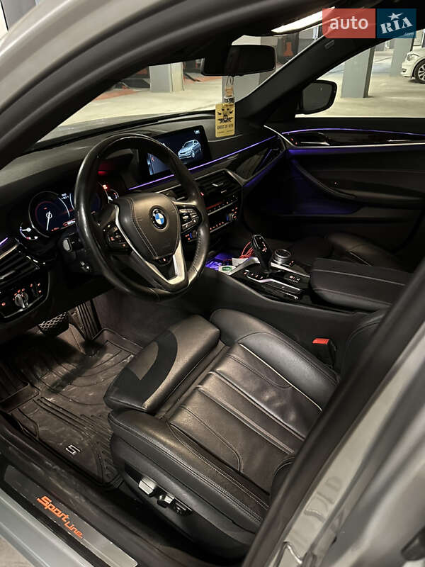 Седан BMW 5 Series 2017 в Киеве фото 6 Седан BMW 5 Series 2017 в Киеве