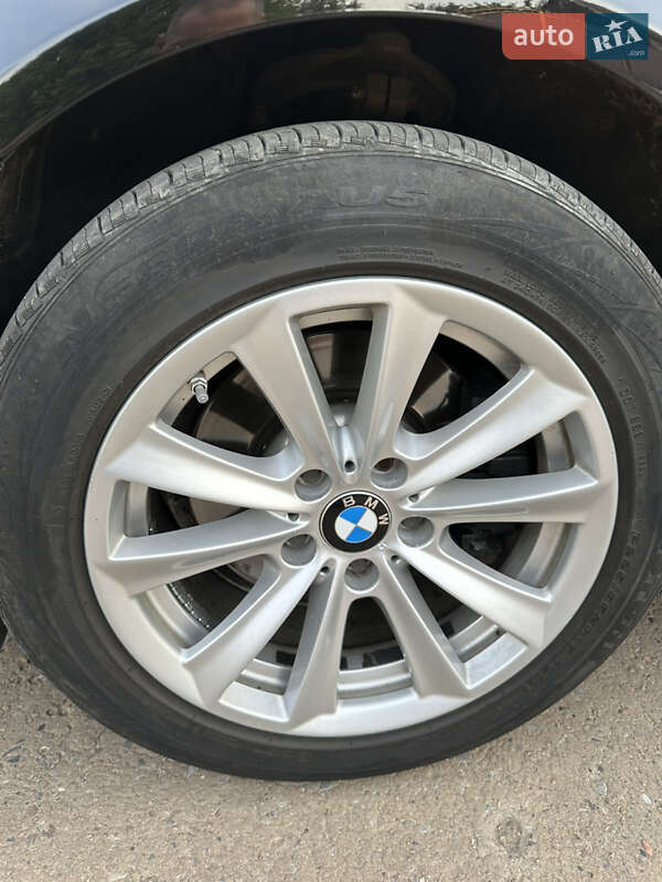Седан BMW 5 Series 2013 в Нікополі