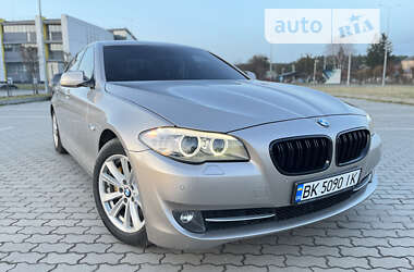 Седан BMW 5 Series 2010 в Бродах