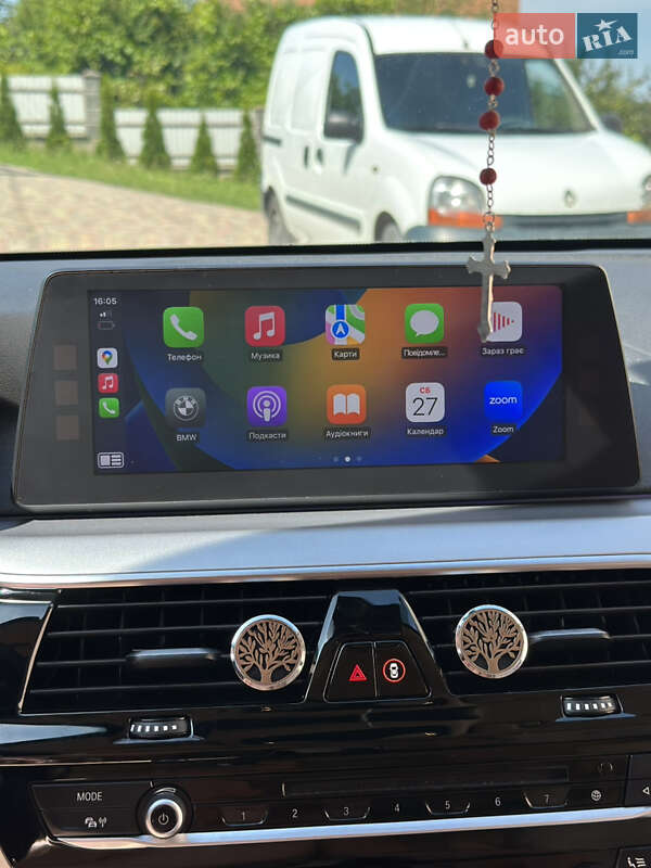 Седан BMW 5 Series 2017 в Львове фото 20 Седан BMW 5 Series 2017 в Львове