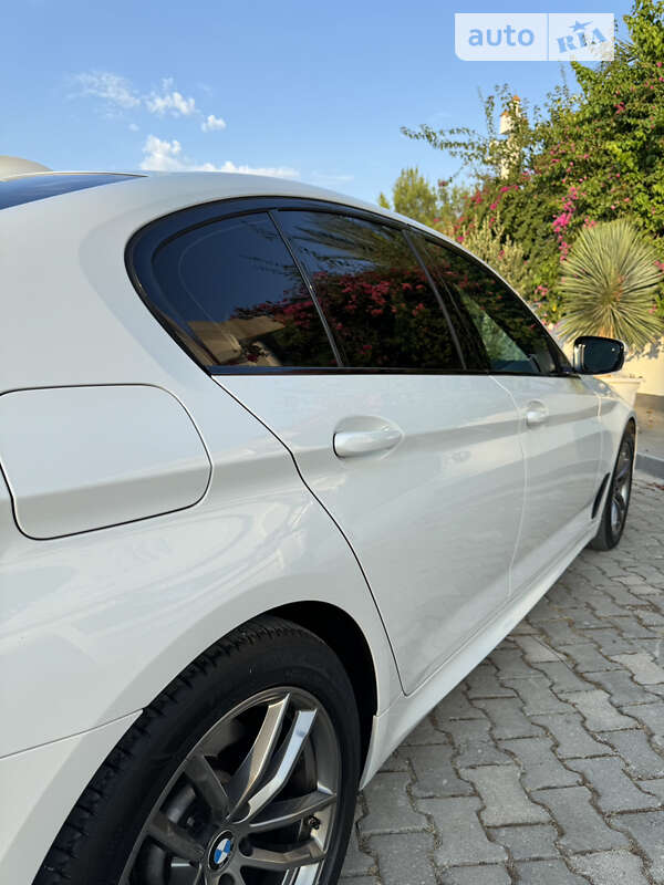 Седан BMW 5 Series 2018 в Києві