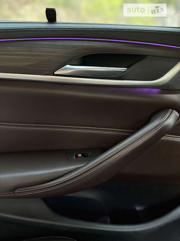 Седан BMW 5 Series 2018 в Києві