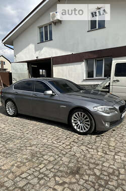 Седан BMW 5 Series 2011 в Черняхові