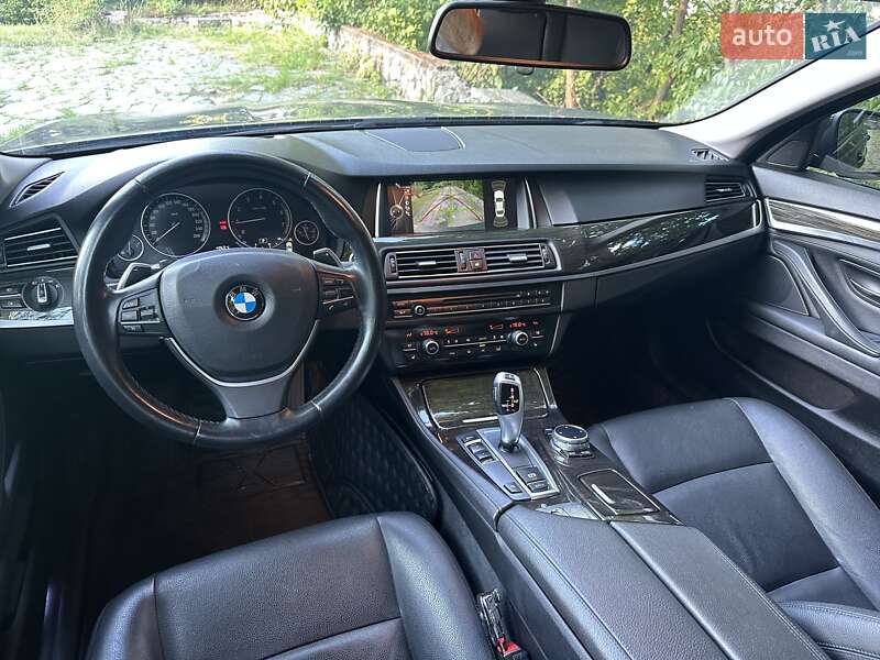 Седан BMW 5 Series 2015 в Киеве
