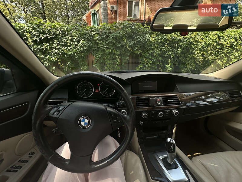 Седан BMW 5 Series 2007 в Киеве