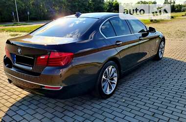 Седан BMW 5 Series 2013 в Львові