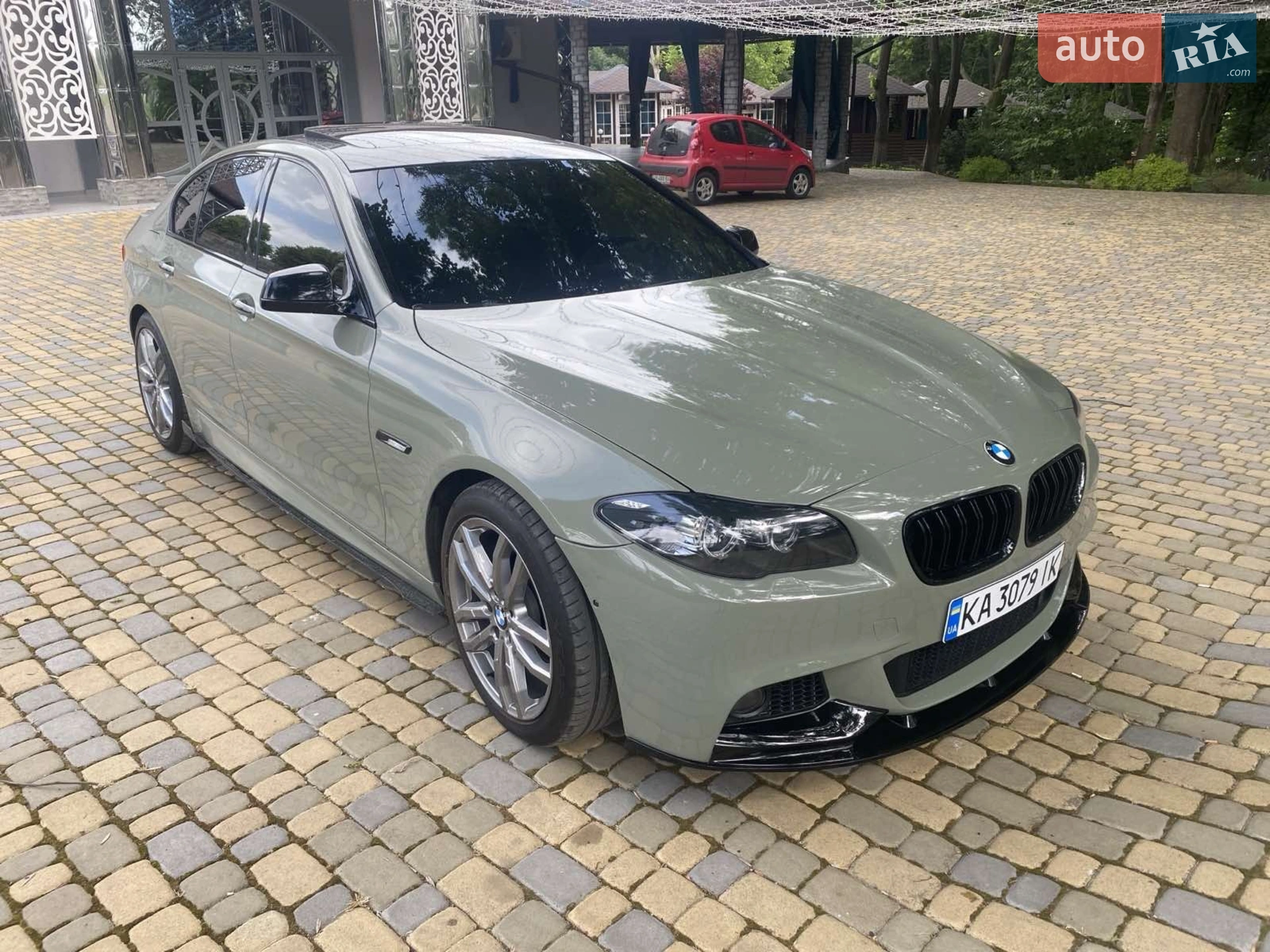 2012 BMW 5er - мініатюра 10