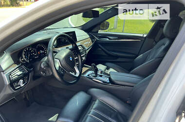 Седан BMW 5 Series 2018 в 
