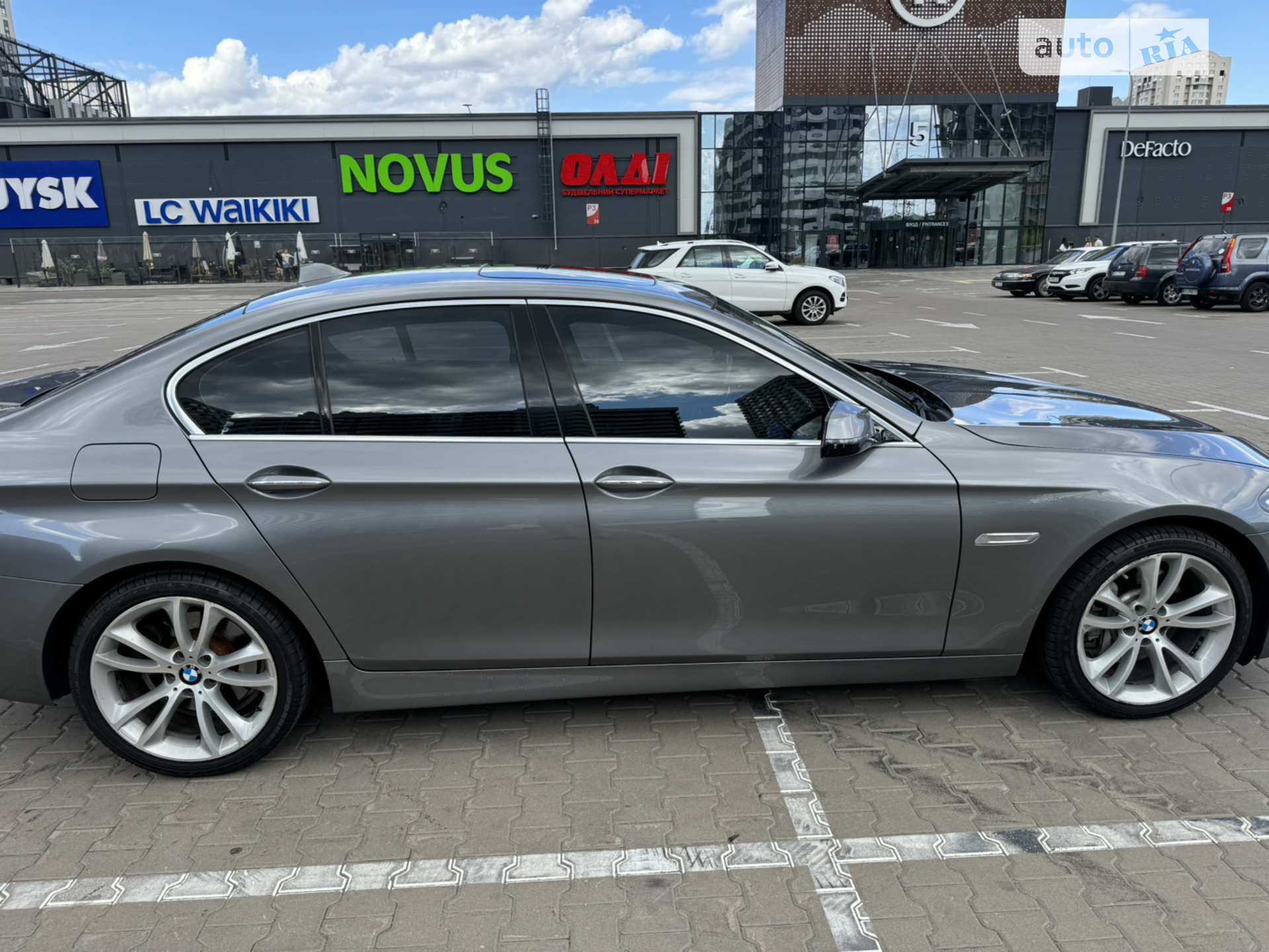2016 BMW 5er - мініатюра 11