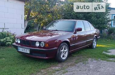 Седан BMW 5 Series 1991 в Переяславі