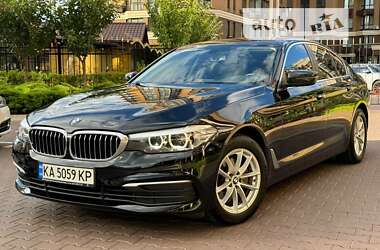 Седан BMW 5 Series 2017 в Киеве