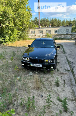 Седан BMW 5 Series 2001 в Харкові