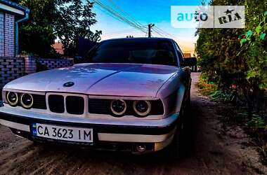 Седан BMW 5 Series 1992 в Ямполе