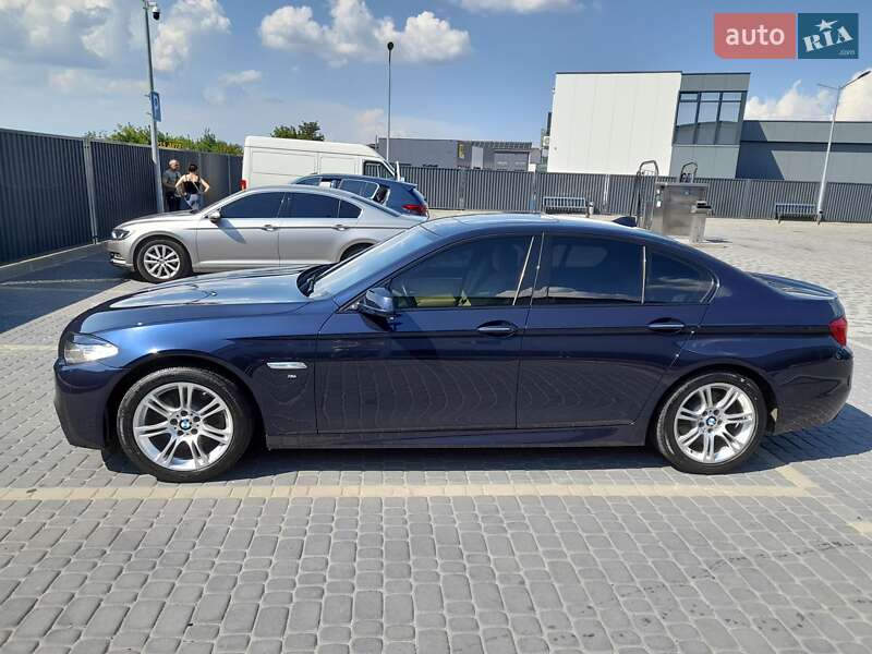 Седан BMW 5 Series 2013 в Мукачево