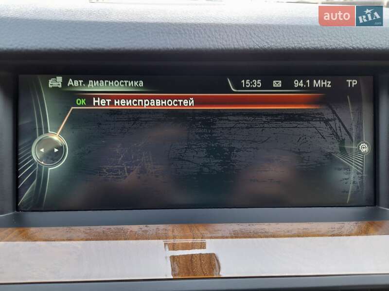 Седан BMW 5 Series 2013 в Мукачево