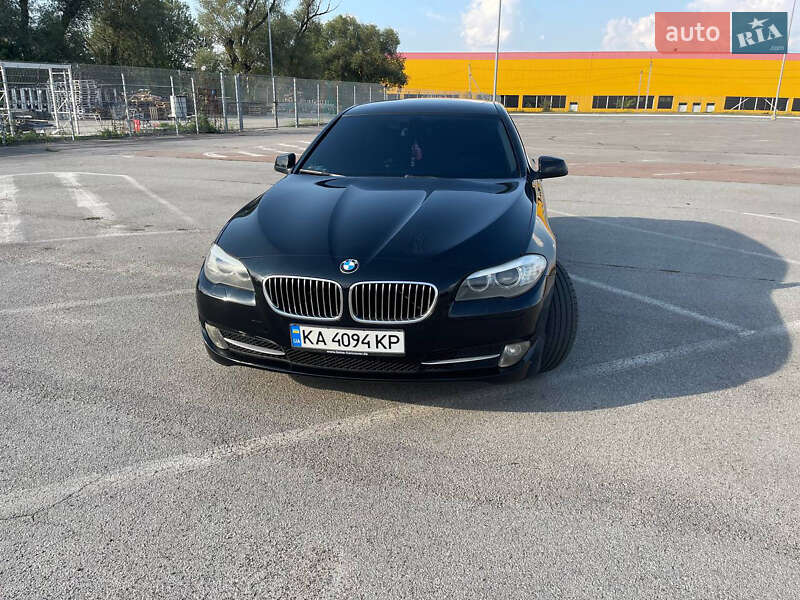 BMW 5 Series 2011