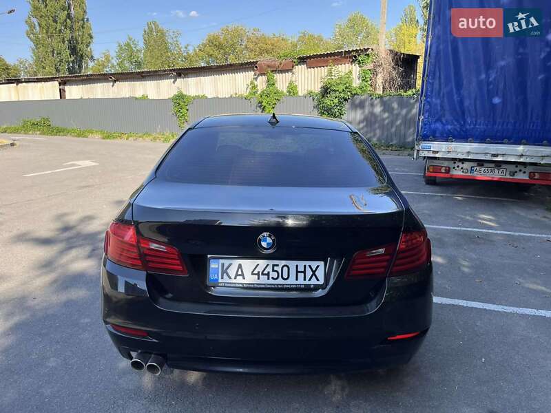 Седан BMW 5 Series 2013 в Каменец-Подольском