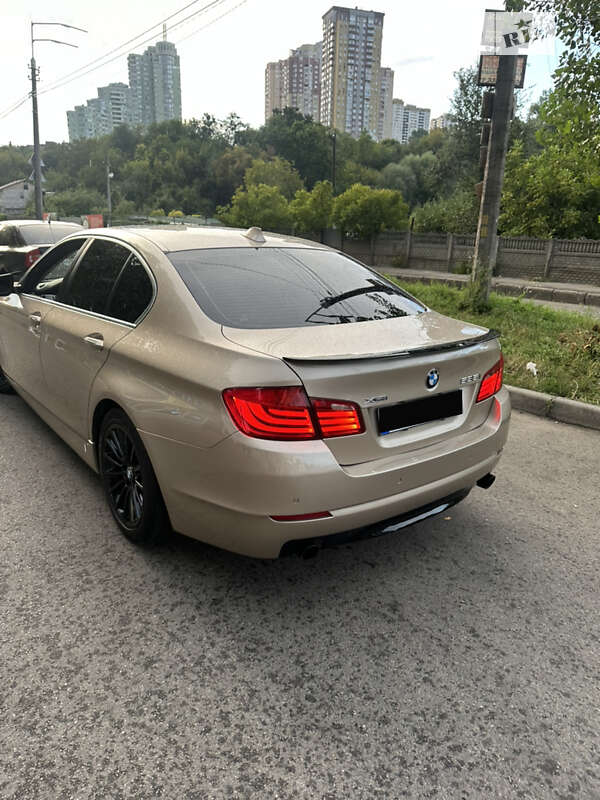 Седан BMW 5 Series 2012 в Киеве