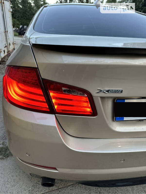 Седан BMW 5 Series 2012 в Киеве