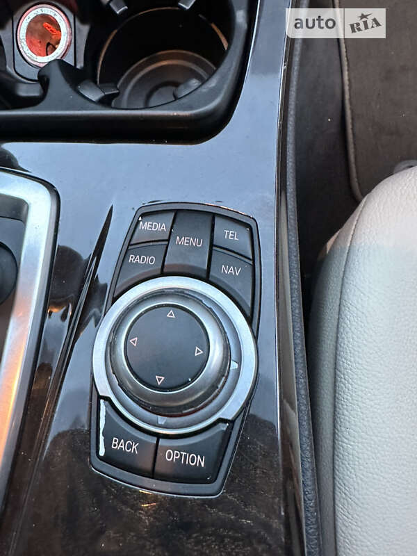 Седан BMW 5 Series 2012 в Киеве