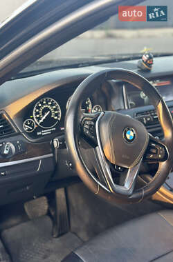Седан BMW 5 Series 2013 в 
