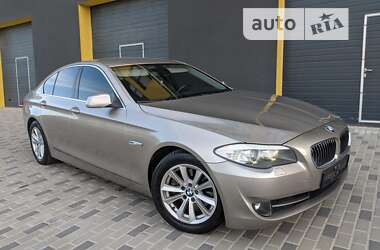 Седан BMW 5 Series 2011 в Кременці