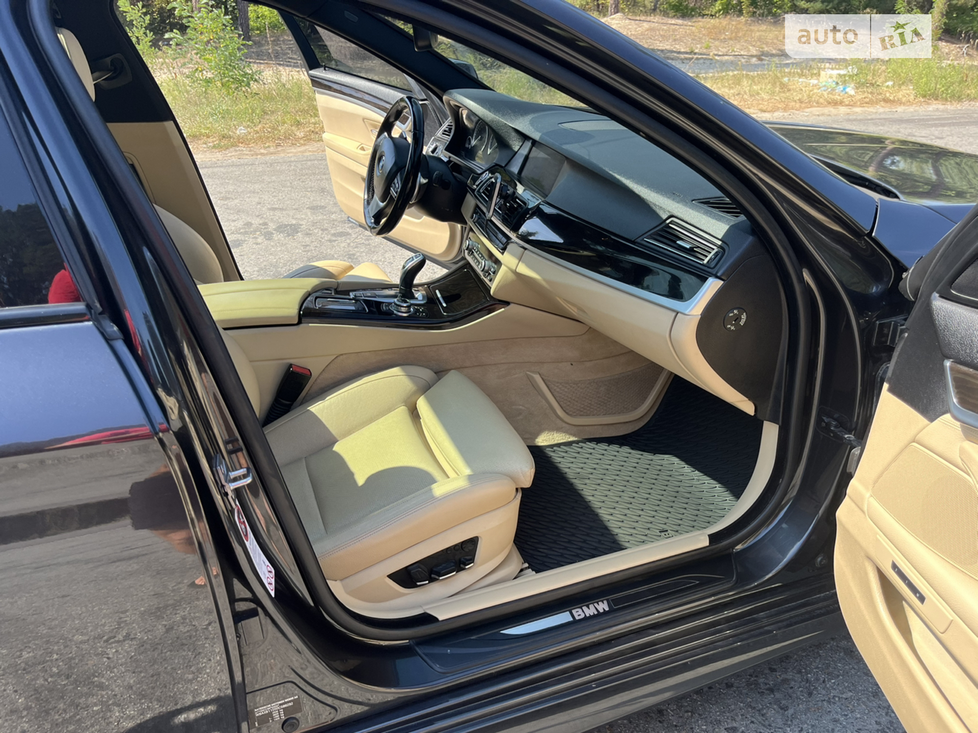 2011 BMW 5er - мініатюра 27