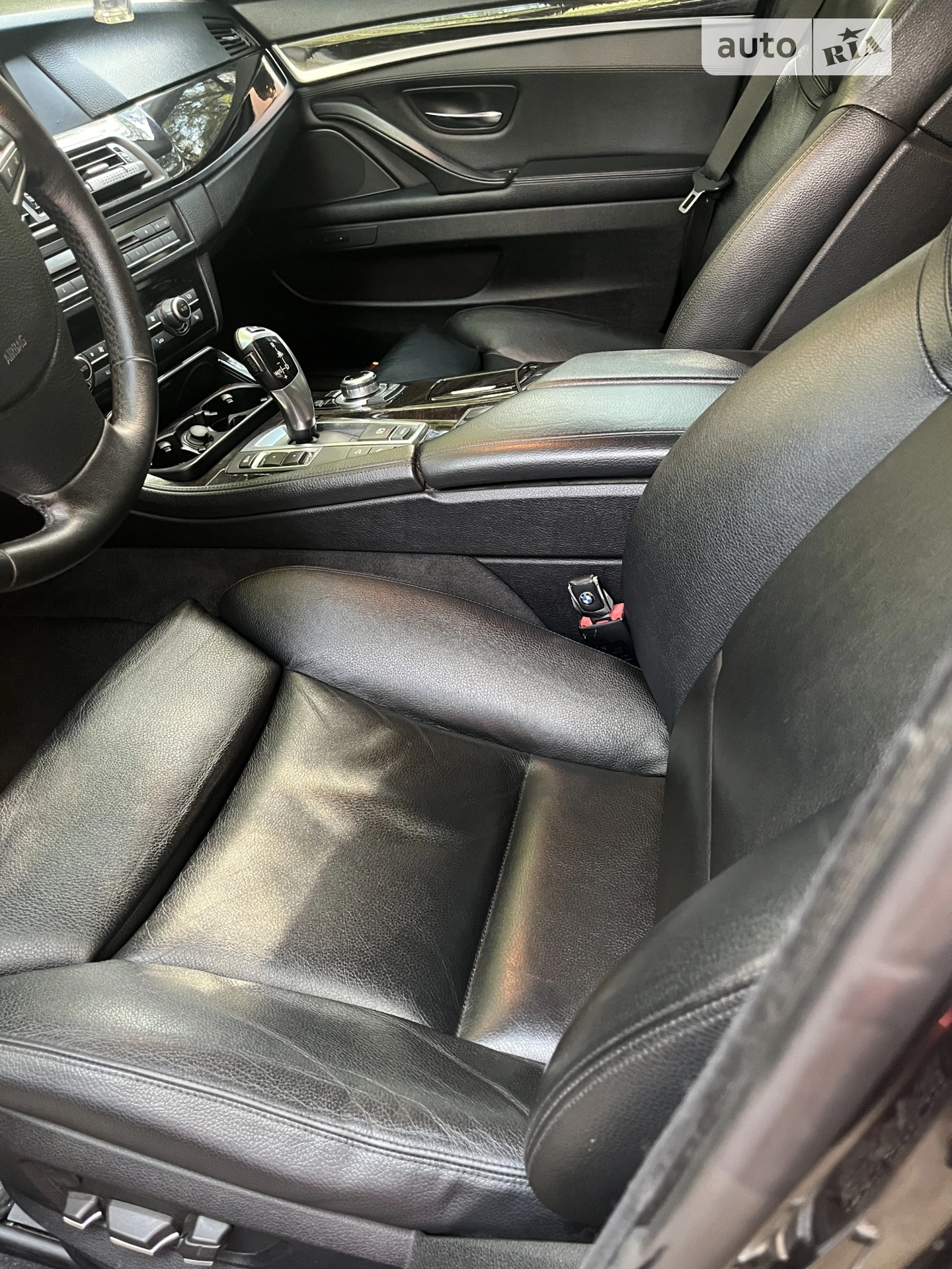 2011 BMW 5er - мініатюра 9