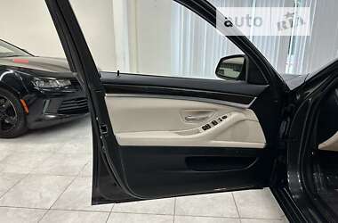 Седан BMW 5 Series 2013 в 