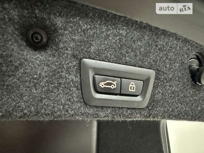 Седан BMW 5 Series 2013 в Львове