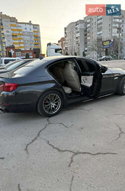 Седан BMW 5 Series 2011 в 