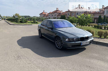 Седан BMW 5 Series 2002 в Червонограде