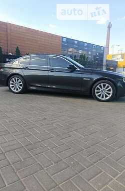 Седан BMW 5 Series 2016 в Києві