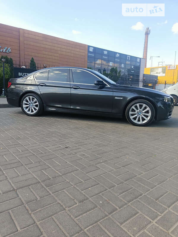 BMW 5 Series 2016 BMW 5 Series 2016