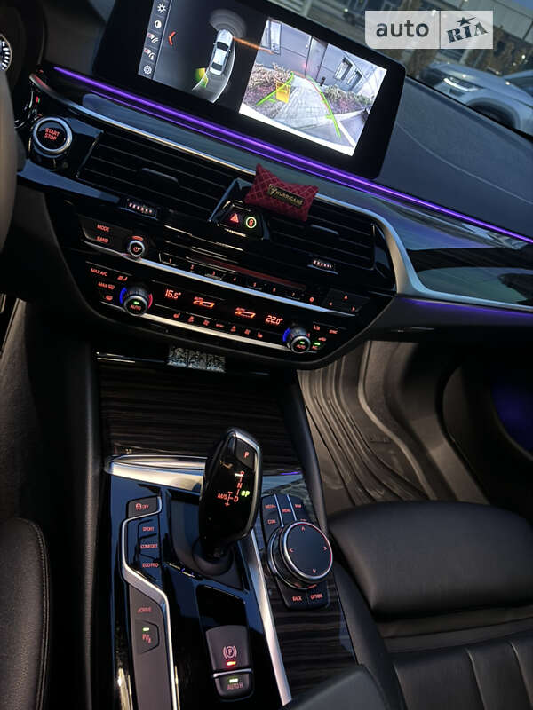 Седан BMW 5 Series 2018 в Днепре