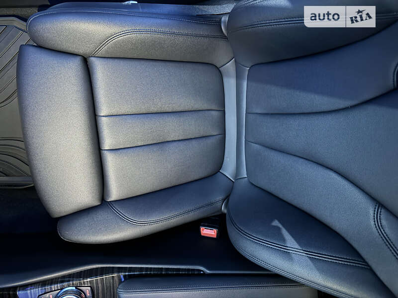 Седан BMW 5 Series 2018 в Днепре